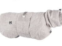 Productafbeelding van de snel drogende hondenbadjas van Non-stop dogwear in zandkleurig beige.